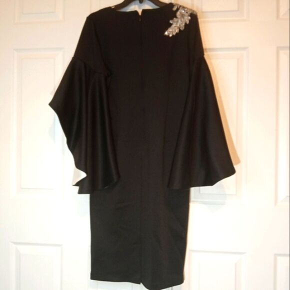Midnight Velvet Black/ White Contrast Flare Bell Sleeve Sheath Dress Sz M - Picture 2 of 9
